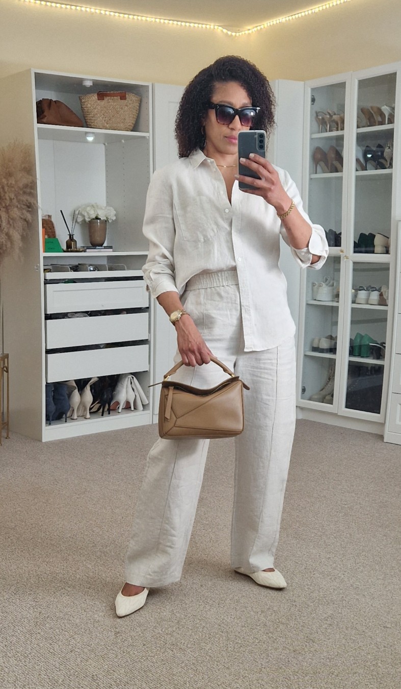 Neutral monochrome summer outfits